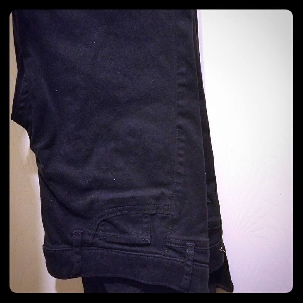 Hollister pants